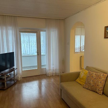 Cheap Outlet Center Apartment With Pool Parndorf Extérieur photo