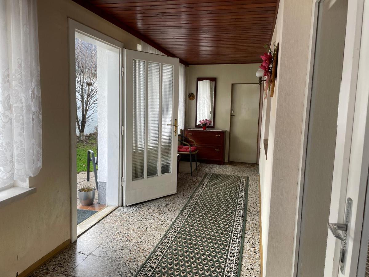 Cheap Outlet Center Apartment With Pool Parndorf Extérieur photo
