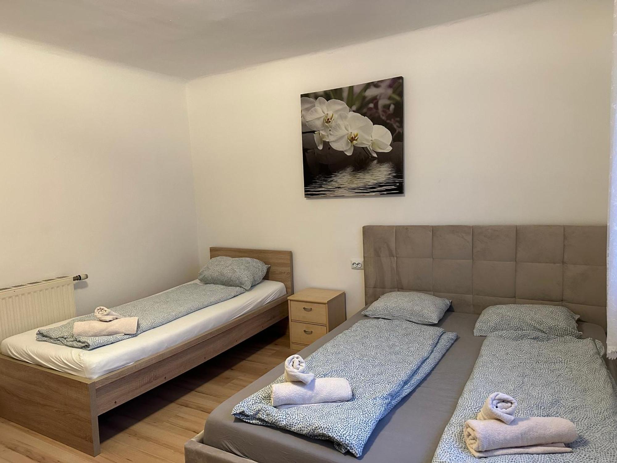 Cheap Outlet Center Apartment With Pool Parndorf Extérieur photo