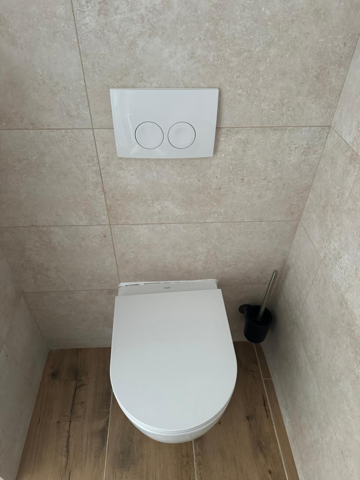 Cheap Outlet Center Apartment With Pool Parndorf Extérieur photo