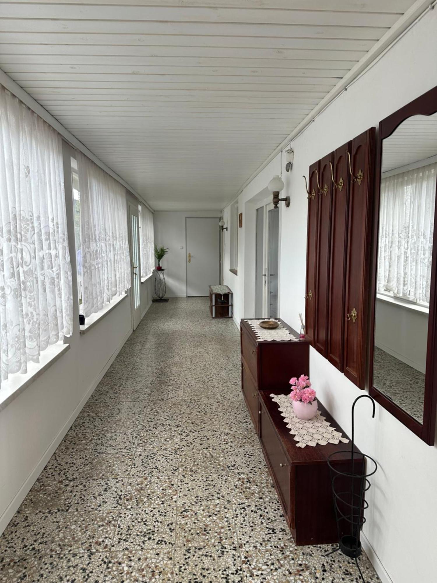 Cheap Outlet Center Apartment With Pool Parndorf Extérieur photo